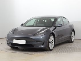 Tesla Model 3 - 2020