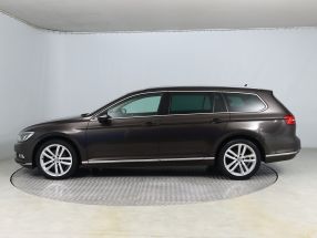 Volkswagen Passat - 2015