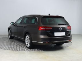 Volkswagen Passat - 2015