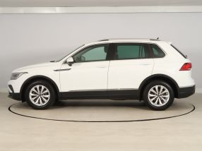 Volkswagen Tiguan - 2021