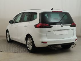 Opel Zafira - 2015