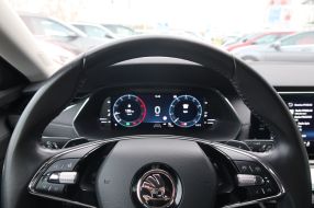 Škoda Octavia - 2023