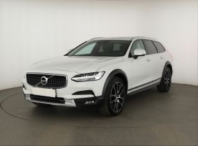 Volvo V90 Cross Country - 2020