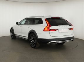Volvo V90 Cross Country - 2020