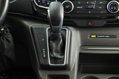 Ford Tourneo Custom - 2021