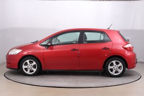 Toyota Auris - 2011