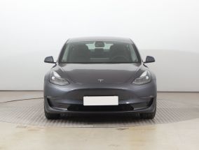 Tesla Model 3 - 2023