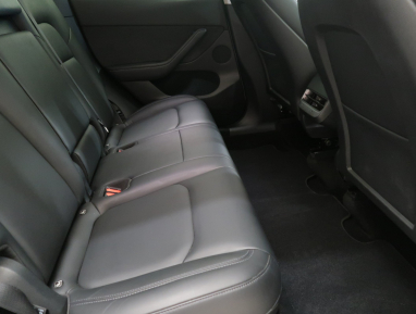 Tesla Model Y - 2021