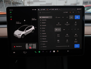 Tesla Model Y - 2021