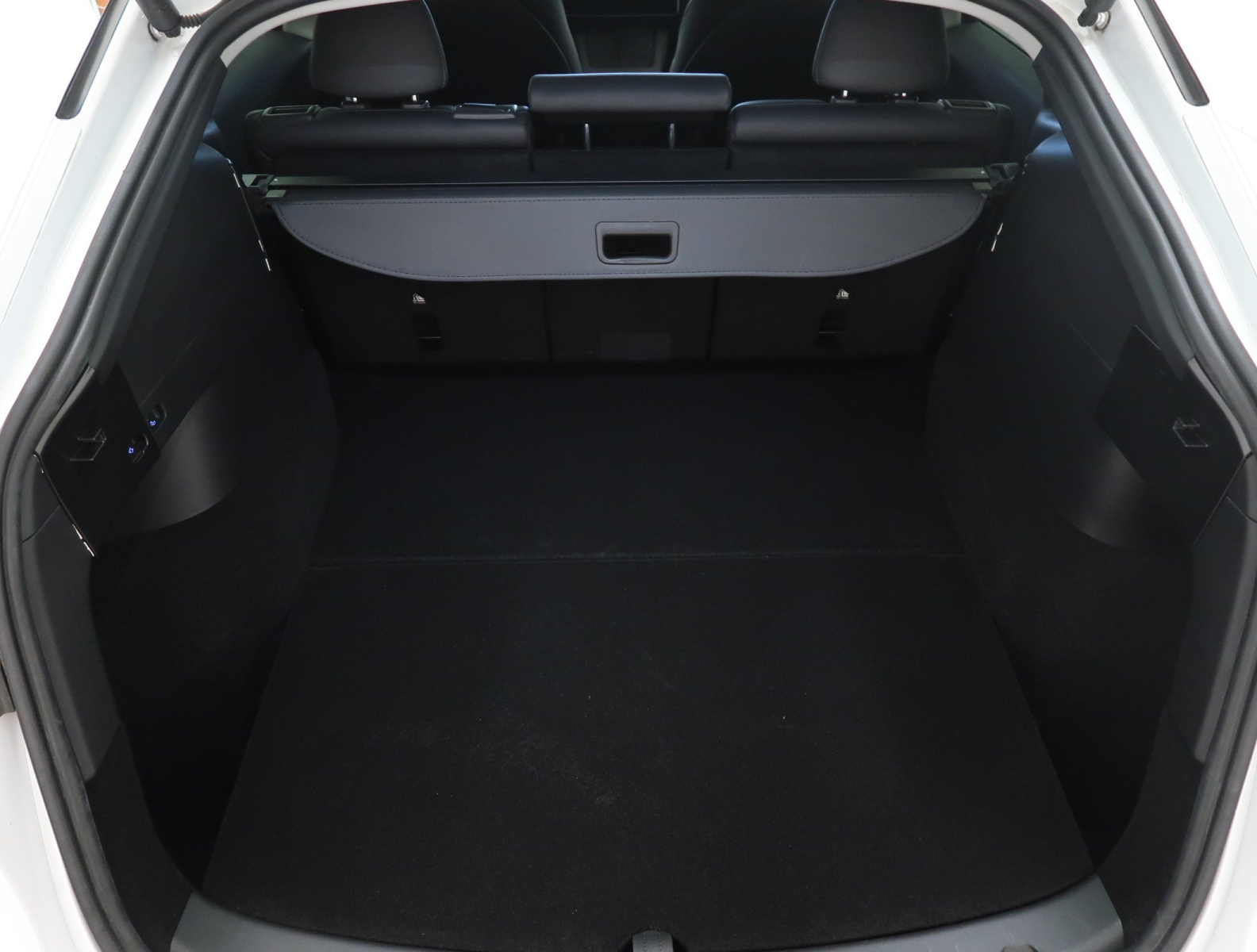 Tesla Model Y - 2021