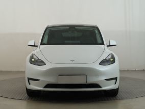Tesla Model Y - 2021