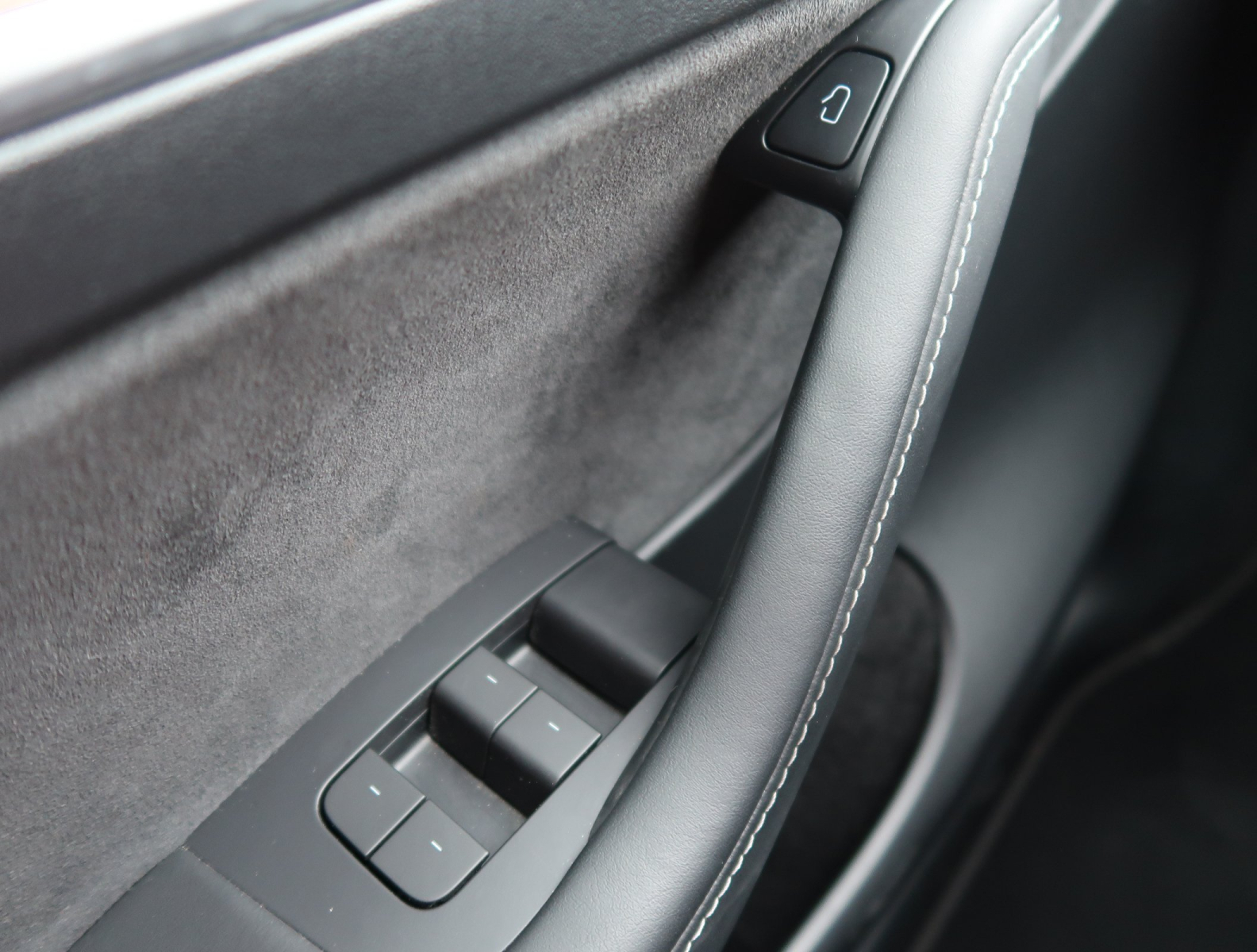 Tesla Model Y - 2021