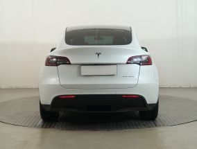Tesla Model Y - 2021