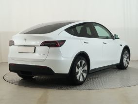 Tesla Model Y - 2021