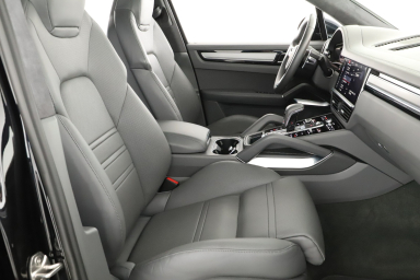 Porsche Cayenne - 2018