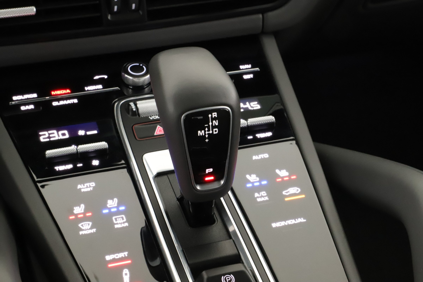 Porsche Cayenne - 2018