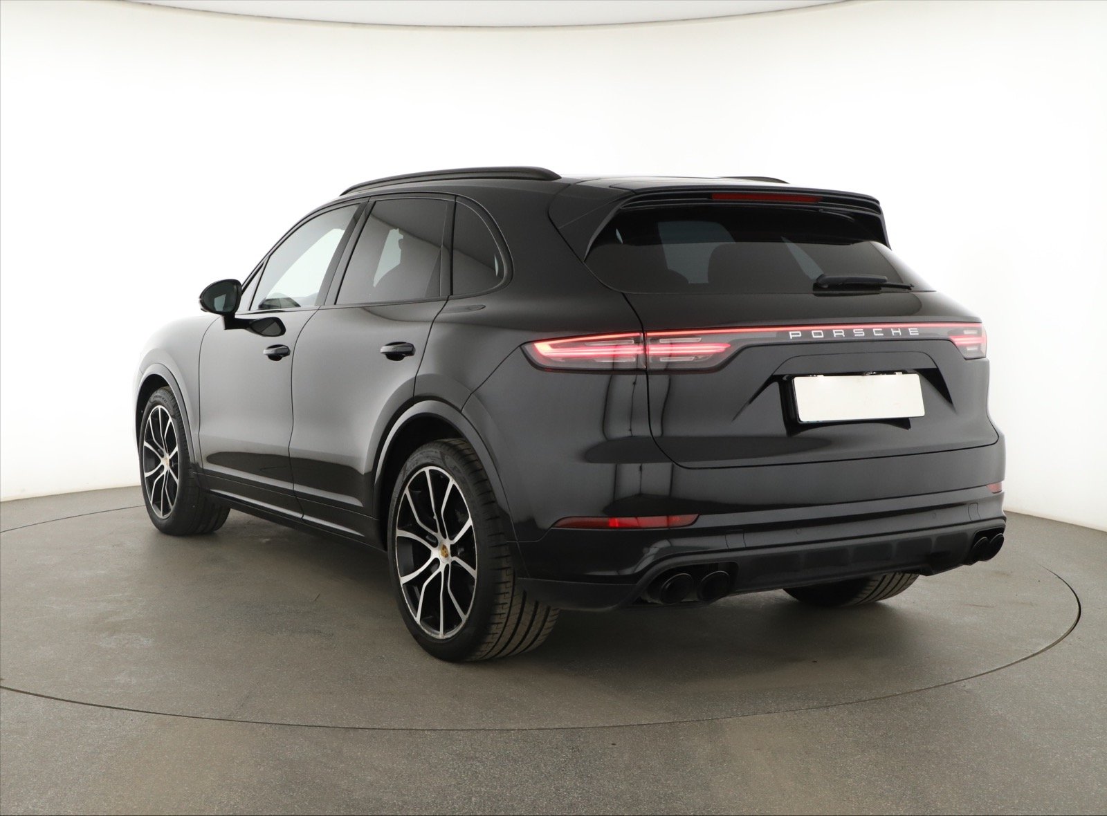 Porsche Cayenne - 2018