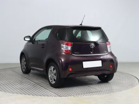Toyota iQ - 2009