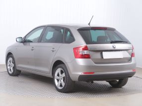 Skoda Rapid Spaceback - 2015