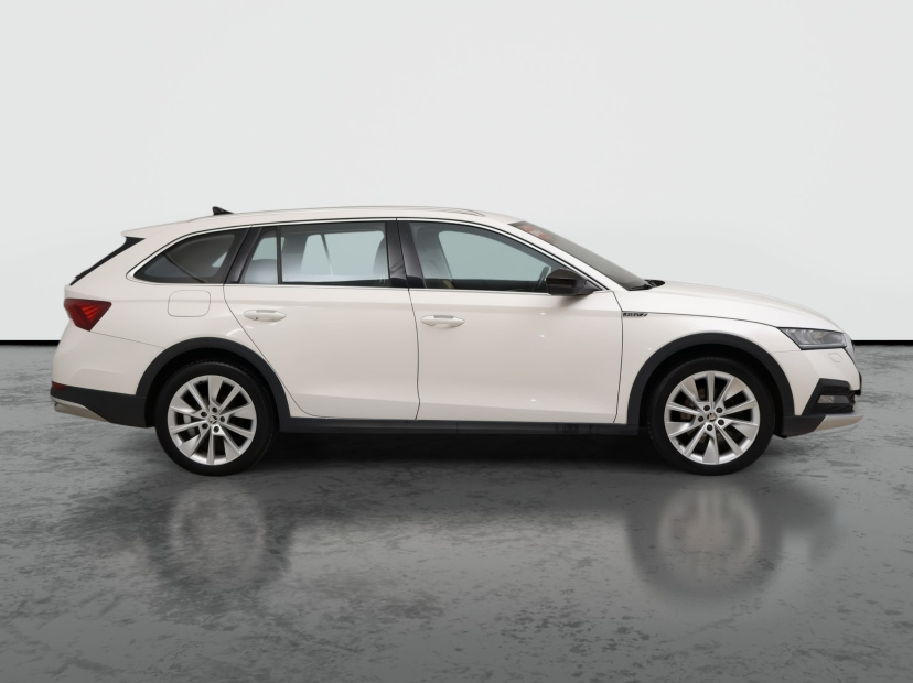 Škoda Octavia Scout, 2020