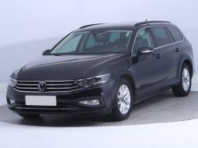 Volkswagen Passat - 2021