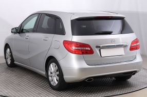 Mercedes-Benz B - 2014