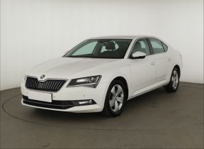 Škoda Superb - 2016