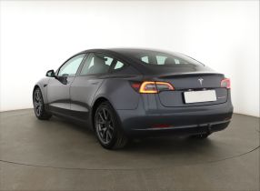 Tesla Model 3 - 2022