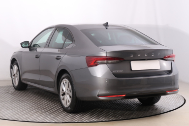 Škoda Octavia - 2024