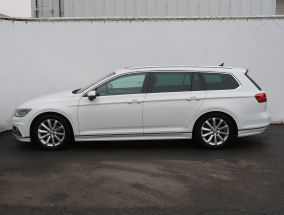 Volkswagen Passat - 2015