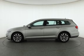Volkswagen Passat - 2015