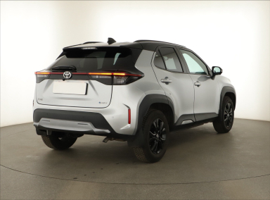 Toyota Yaris Cross - 2024