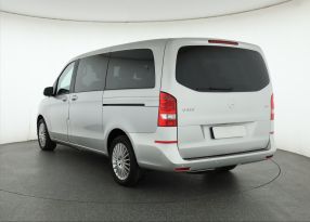 Mercedes-Benz V - 2014