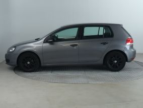 Volkswagen Golf - 2010