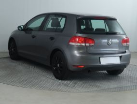 Volkswagen Golf - 2010