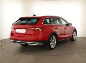 Škoda Octavia Scout - 2021