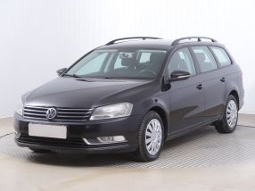 Volkswagen Passat - 2012