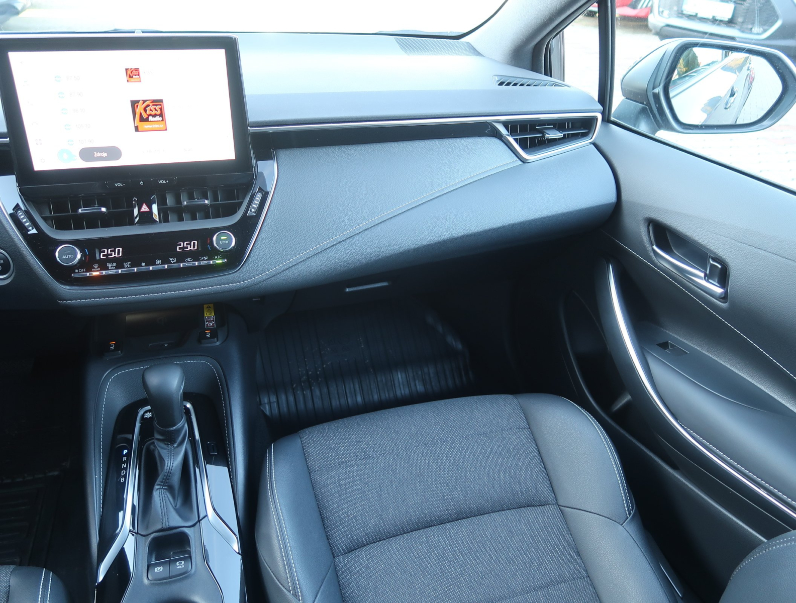 Toyota Corolla - 2023