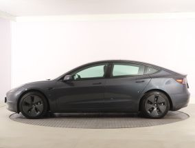 Tesla Model 3 - 2020