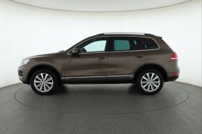 Volkswagen Touareg - 2013