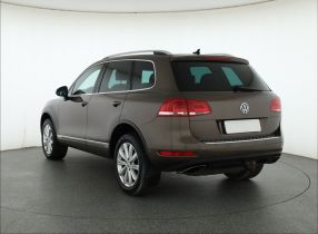 Volkswagen Touareg - 2013