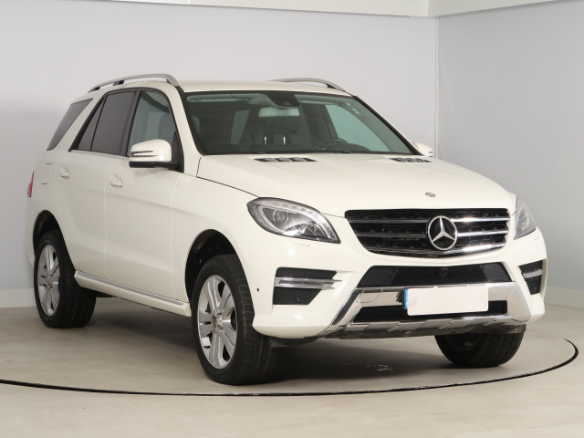 Mercedes-Benz ML 2013