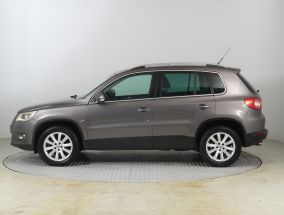 Volkswagen Tiguan - 2009