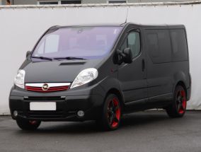 Opel Vivaro - 2011
