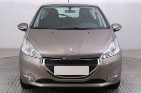 Peugeot 208 - 2014