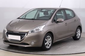 Peugeot 208 - 2014