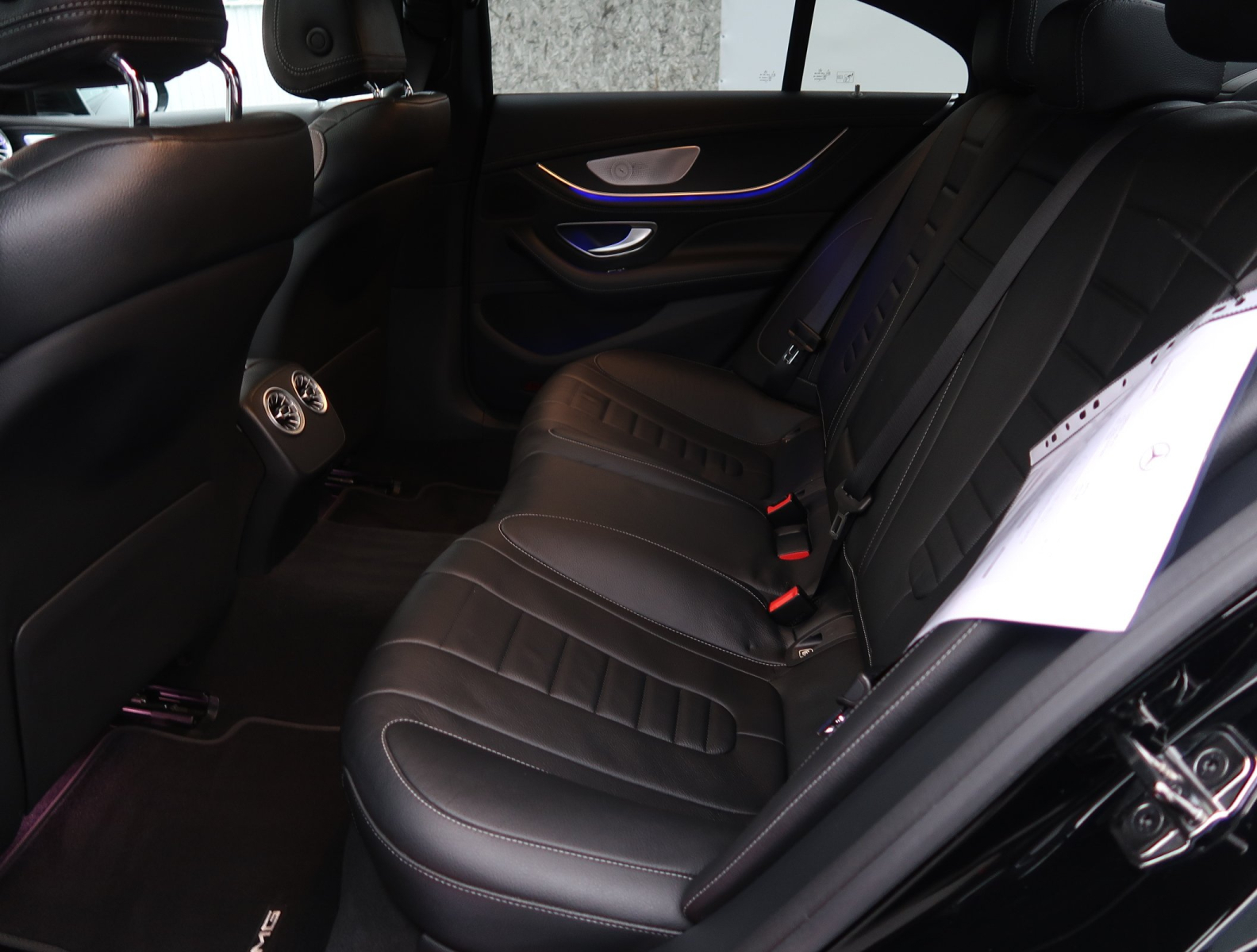 Mercedes-Benz CLS - 2020