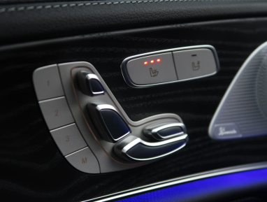 Mercedes-Benz CLS - 2020