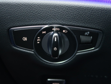 Mercedes-Benz CLS - 2020