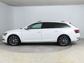 Skoda Superb - 2016